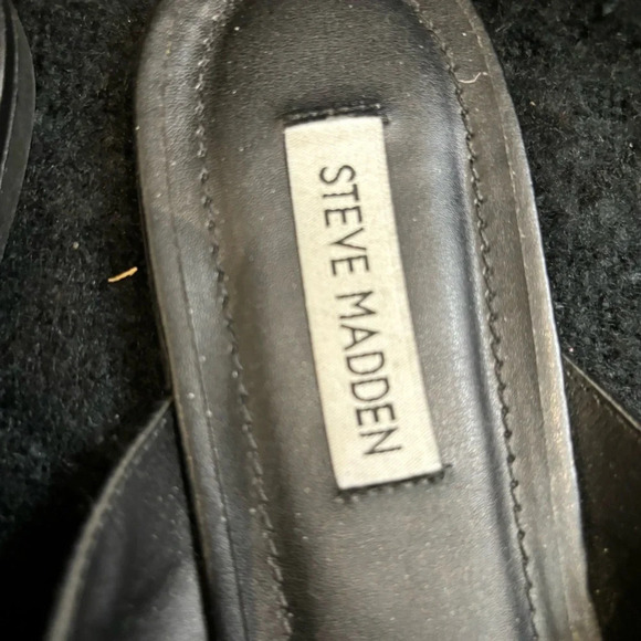 STEVE MADDEN Sz 10 Vivo Leather Pointy Toe Gold Tone Chunky Chain Slip On Mules - Picture 4 of 10